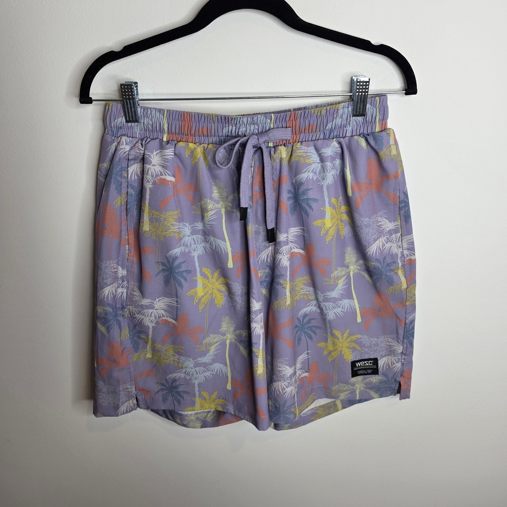 WeSC Austin Miami Palm Shorts Mens L Purple Tropical Print Pull-On D115083T